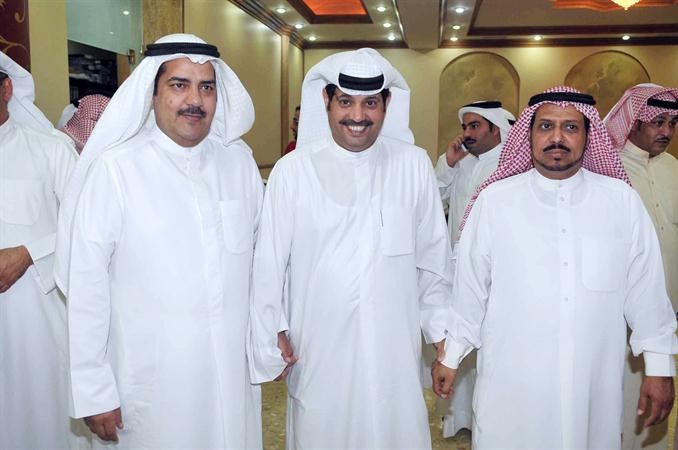 فرز الديحاني متوسطا بعض ابناء الدائرة الرابعة