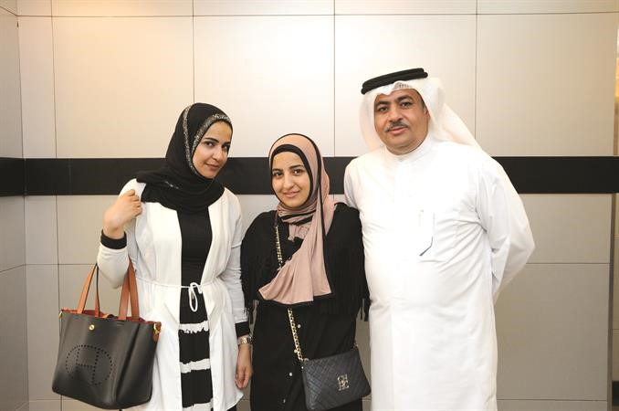مريم الخالدي واسرتها	سالم الشمري﻿