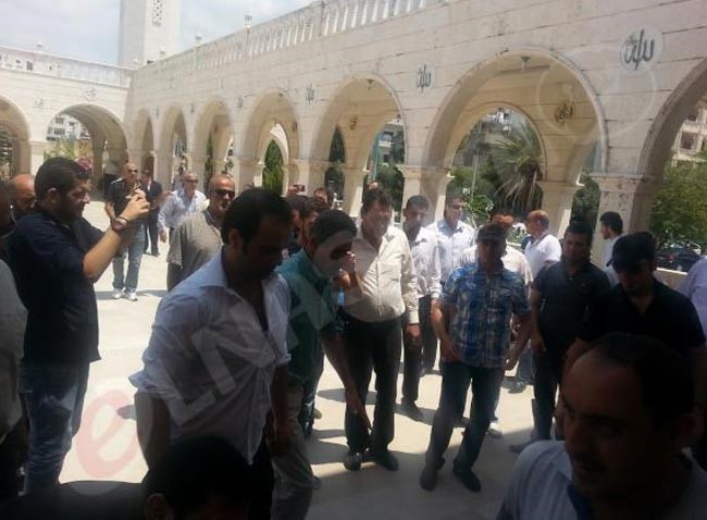 بالصور.. تشييع الراحل نضال سيجري .. اللاذقية تودع إبنها 