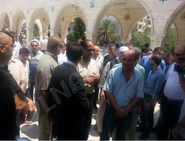 بالصور.. تشييع الراحل نضال سيجري .. اللاذقية تودع إبنها 