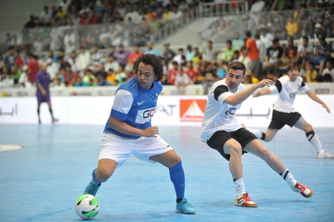 اثارة وندية في مواجهة الكابلات والنصر الاماراتي﻿