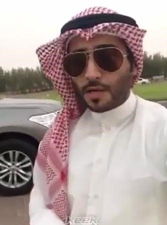 بالفيديو ... إماراتي يهدي صديقه الكويتي هدية قيمة جدا