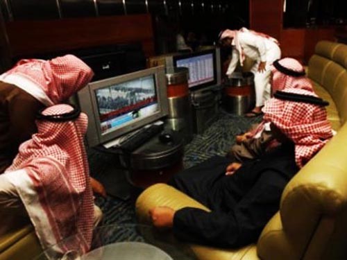 عضو " كبار العلماء " .. المسلسلات الرمضانية تنشر الفاحشة والتبرج ولا تجوز