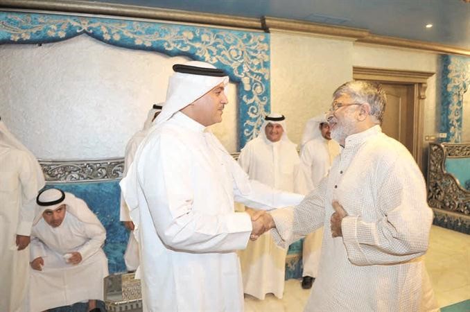 السفير الهندي ساتيش ميهتا مهنئا مسالم الاذينة﻿