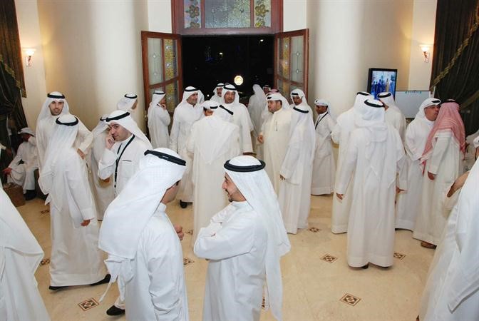 ابناء الدائرة الاولى في ديوان العوضي