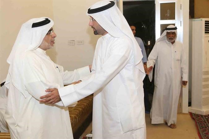 عبدالصمد مرحبا باحد الحضور