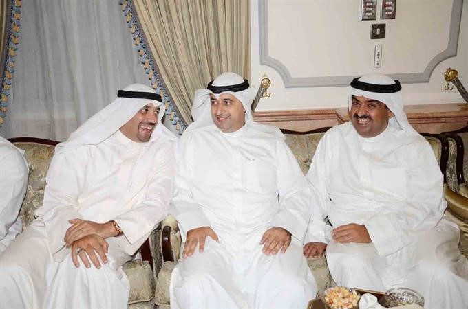 الشيخ خالد البدر واسامة بوخمسين﻿