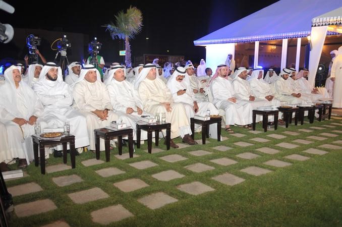 ناخبو الدائرة الثانية في مقر رياض العدساني