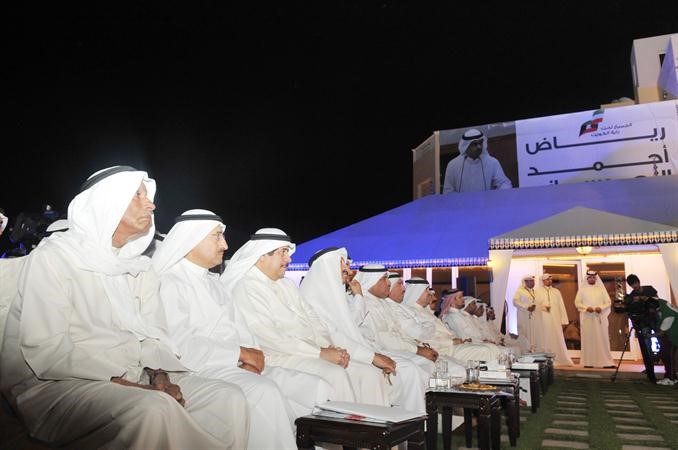 جانب من الحضور يتقدمهم مشاري العنجري