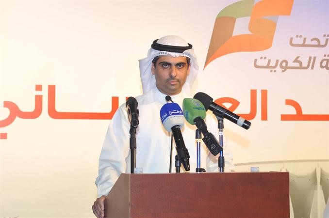 رياض العدساني متحدثا