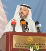 محمد عويد المطيري متحدثا الى الناخبين
