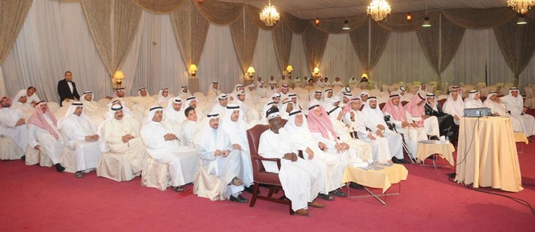 ابناء الدائرة الرابعة في مقر المطيري
