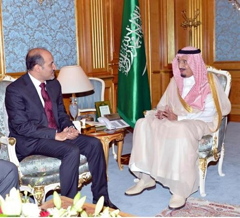 ولي العهد السعودي صاحب السمو الملكي الامير سلمان بن عبدالعزيز مستقبلا رئيس الائتلاف الوطني احمد الجربا واس