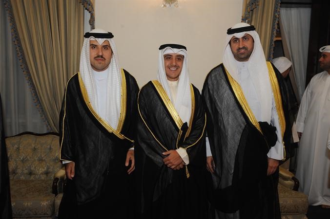 الشيخ داحمد الناصر والشيخ صباح الناصر والشيخ نمر المالك﻿