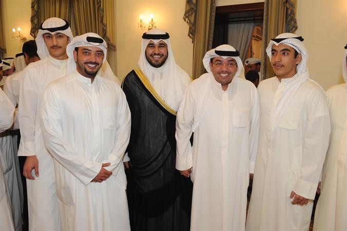 خالد فواز المرزوق والزميل يوسف خالد المرزوق ومرزوق خالد المرزوق مع الشيخ خالد محمد الخالد﻿