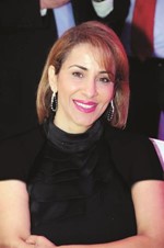 منال عمر ﻿