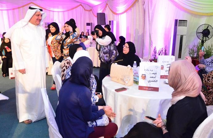 الكندري في حوار مع بعض الناخبات