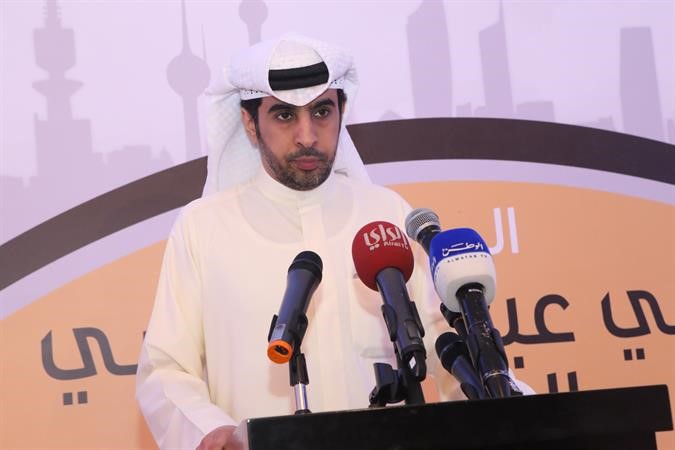 علي الخميس﻿