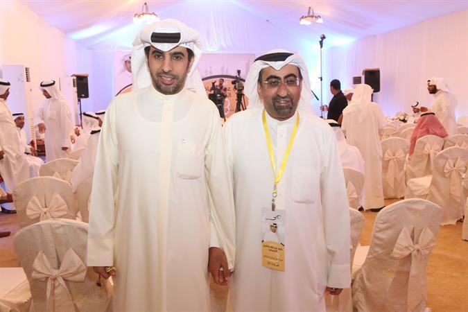 علي الخميس واحد الناخبين
﻿