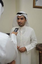 د انور الشريعان متحدثا ﻿