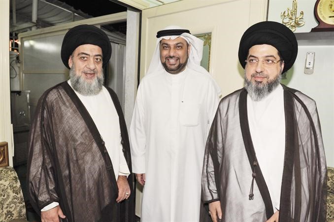 ديوسف الزلزلة متوسطا سيد حسين وسيد قاسم الحائري 	قاسم باشا﻿