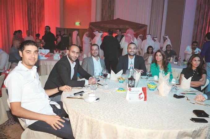 لقطة جماعية خلال الغبقة