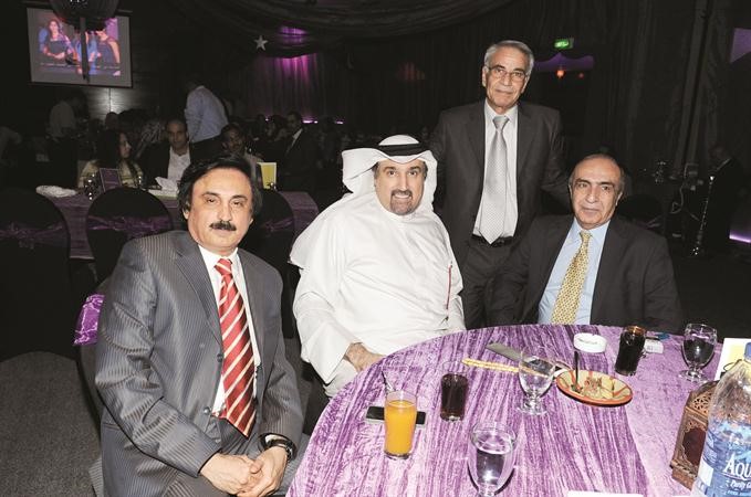 محمد كساسير وعبدالله عودة وعبدالكريم العنزي﻿
