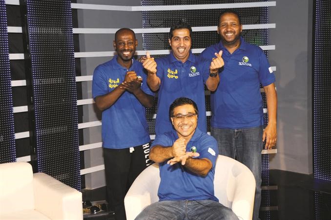 مهند يوسف ولهيب وكميل وعناد معا في الاستديو ﻿