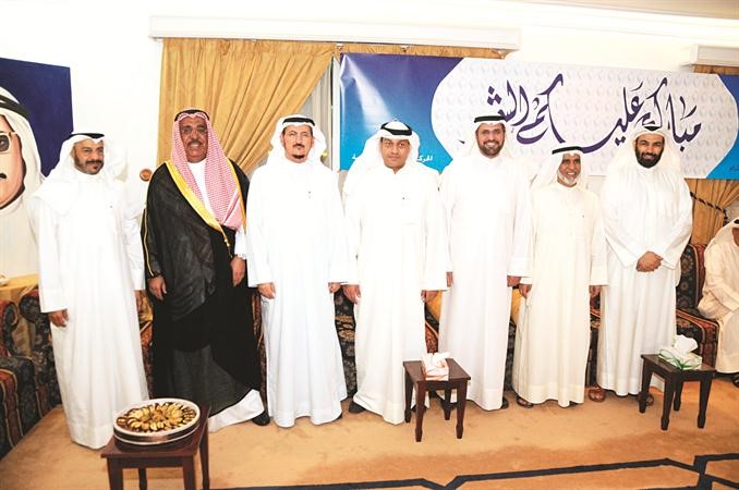 الشيخ جابر الخالد يقدم التهاني لقيادات الحركة الدستورية	هاني الشمري﻿