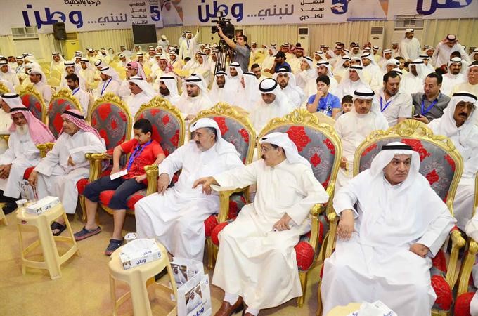 جانب من حضور ندوة مرشح الدائرة الخامسة فيصل الكندري﻿