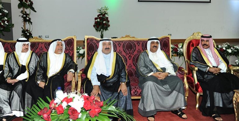 سمو ولي العهد الشيخ نواف الاحمد والشيخ مشعل الاحمد والشيخ ناصر صباح الاحمد﻿