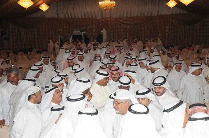 جانب من الحضور الكثيف في مقر سلطان الدبوس