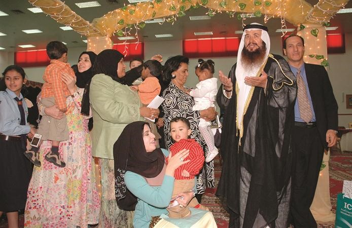 في احد نشاطات العمل الخيري