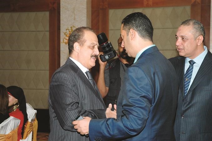 علي محروس مستقبلا المهنيئين