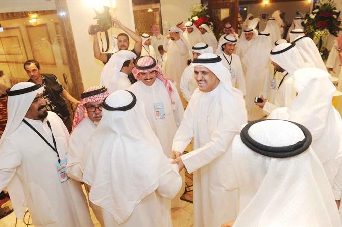 ويرحب بالحضور

