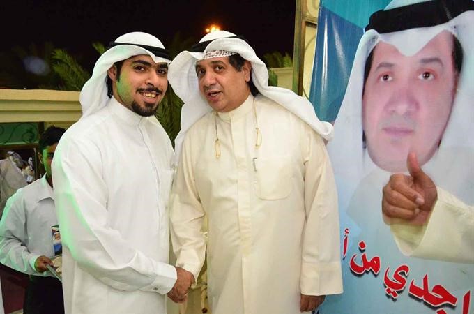 ناصر الشمري يرحب باحد ابناء الخامسة
