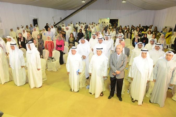 ناخبو الدائرة الثالثة لحظة السلام الوطني