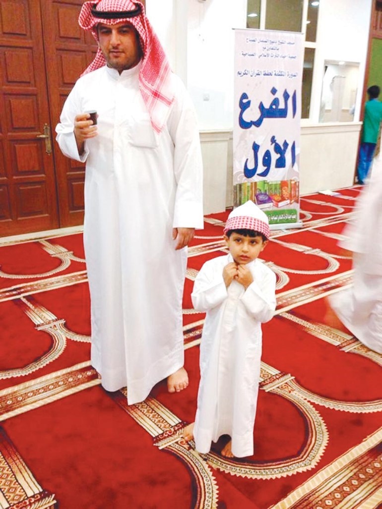 صياح السبيعي وابنه