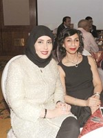 ابتسامة للكاميرا