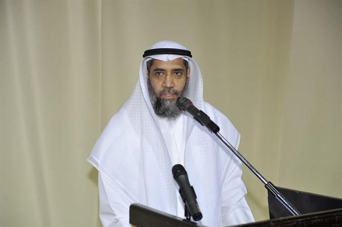 مرشح الدائرة الثانية دعبدالرحمن الجيران متحدثا للحضور