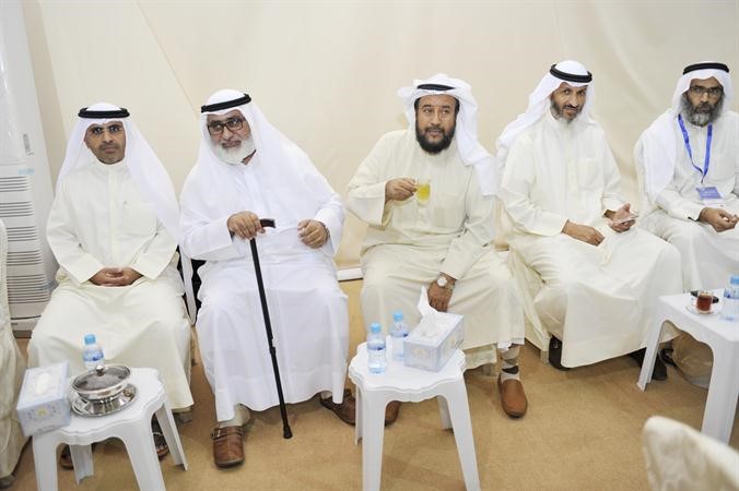 لقطة لبعض ناخبي الثانية في مقر الجيران