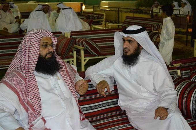 محمد نايف وفرحان العبيد اثناء غبقة نايف الرمضانية