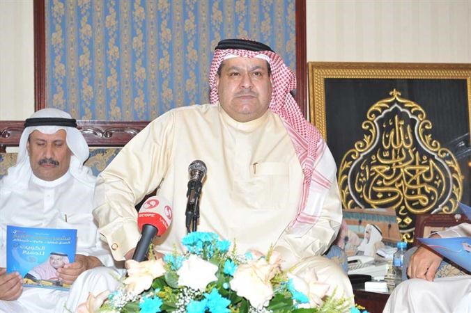 مشعل العيار متحدثا