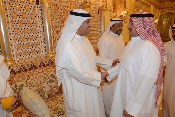 ومرحبا باحد اهالي الدائرة