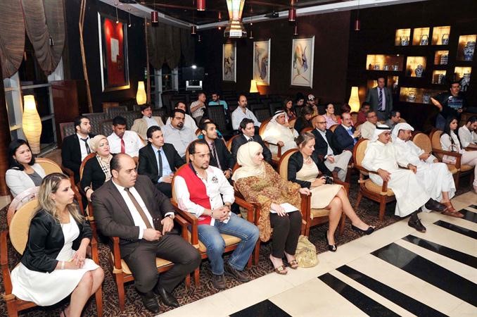  متابعة من الحضور لاطلاق عدسات بيلا دايموندز