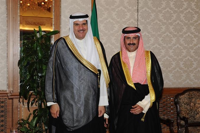 الشيخ مبارك الدعيج مهنئا