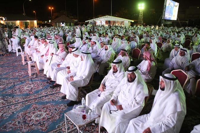 ابناء الدائرة الثانية في المقر الانتخابي لخلف دميثير
