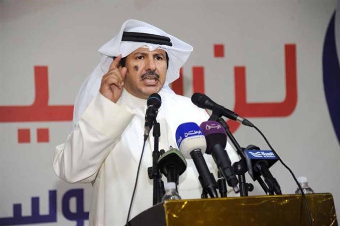 مرشح الدائرة الرابعة ماجد موسى المطيري متحدثا للحضور
