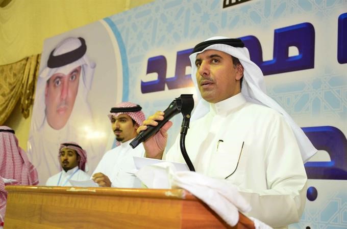 ماضي الهاجري متحدثا الى ناخبي الخامسة
