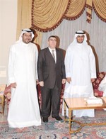 السفير الجزائري خميسي العريفي يبارك